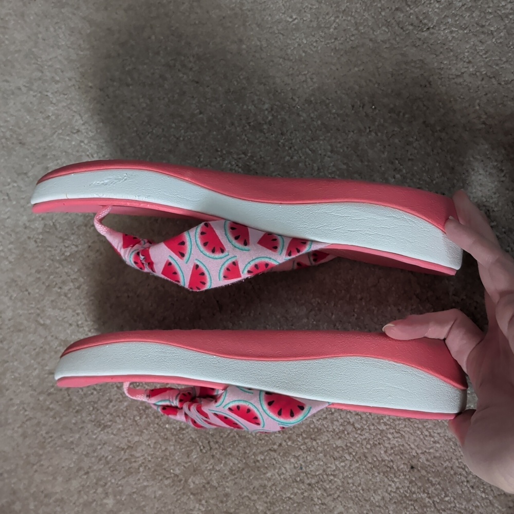 Cloudsteppers by Clarks Pink Watermelon Print Flip Flop Sandals - Picture 4 of 7